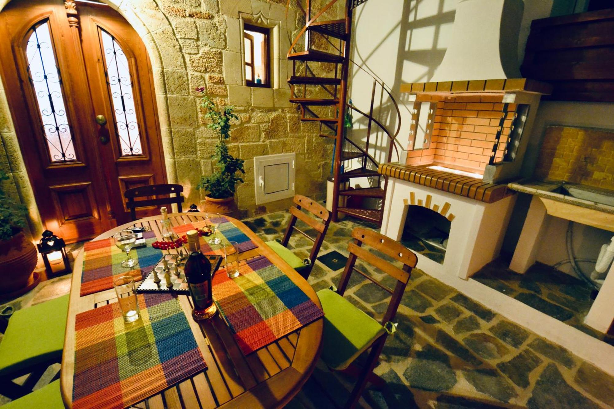 Villa Patitiri Traditional House With Hot Tub Archangelos  Luaran gambar