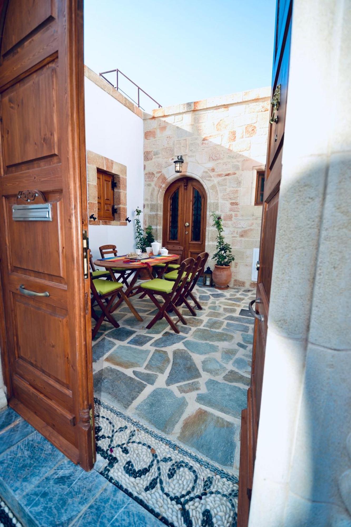 Villa Patitiri Traditional House With Hot Tub Archangelos  Luaran gambar